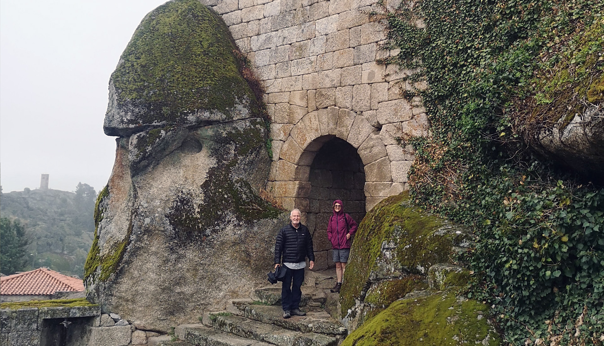 Sortelha - Historical Villages - Villages between walls - Pedestrian Routes - Walking Tours - Touristic Tours - Tourist Guide - Beira Baixa